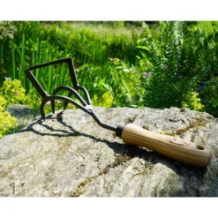 DeWit Cultivator Stirrup Hoe – 2-in-1 Tool For Weeding & Soil Cultivation -D'Eco Store GUEST 1f11f3ea c3fd 4607 af0a be0f6f8b4874