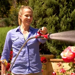 Bernini Easy Grip Hose Nozzle - Red -D'Eco Store GUEST 5af2b989 1e3b 408f b294 f8a0efc1150e