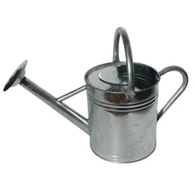 Gardener's Select Classic Metal Gardening Watering Can 4 Gardener's Select Classic Metal Gardening Watering Can - Image 4