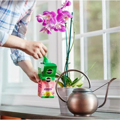 Miracle-Gro 30-10-10 Water Soluble Orchid Food, 8oz 2 Miracle-Gro 30-10-10 Water Soluble Orchid Food, 8oz - Image 2